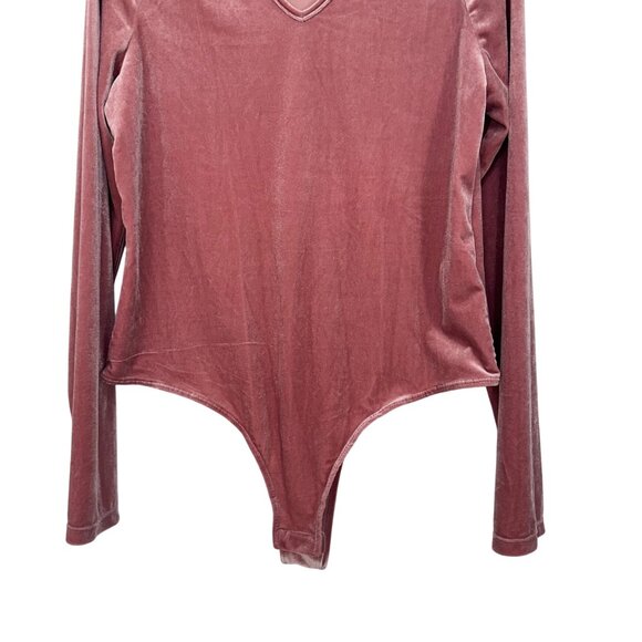 Celebrity Pink XL Rose Pink Velvet Long Sleeve Bodysuit Ruffle Shoulder Detail - Picture 13 of 15